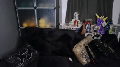 Moxxxie Morbid online show from 03.12.25