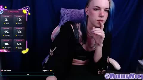 Moxy online show from 02.08.26