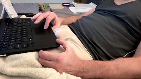 Sequoia-Cocked Hombre de Sur online show from 04.12.26