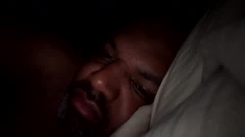 Snapshot of mr6ray chatting on 12.19.24 mr6ray online show from 12.19.24