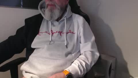 Snapshot of mr_boombastic2021 chatting on 04.10.26 mr_boombastic2021 online show from 04.10.26