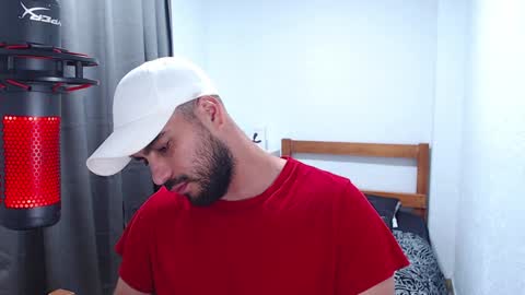 Snapshot of mr_chr1s chatting on 12.09.24 chris online show from 12.09.24