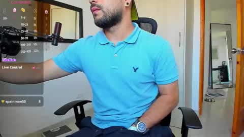 Snapshot of mr_chr1s chatting on 01.17.26 chris online show from 01.17.26