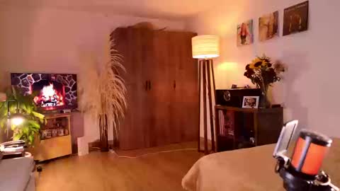 Mr Evans online show from 09.23.25