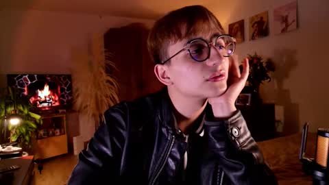 Mr Evans online show from 09.25.25