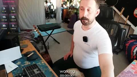 Snapshot of mr_foxxy chatting on 02.14.25 ninko online show from 02.14.25