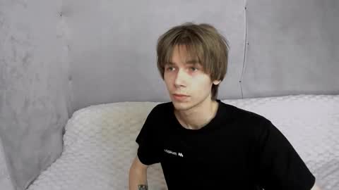 Snapshot of mr_makentoshi chatting on 09.11.25 Makentoshi online show from 09.11.25