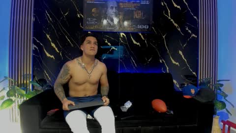 mr_maximo online show from 02.20.26