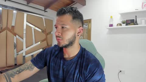 MIKEE online show from 02.08.25