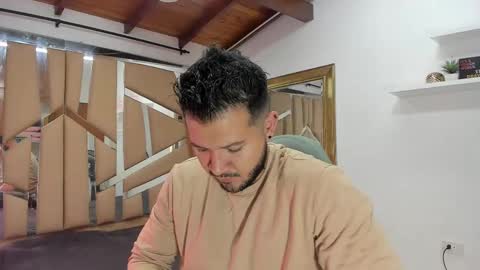 MIKEE online show from 02.14.25