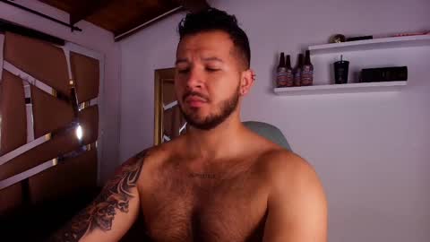 MIKEE online show from 10.09.25