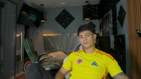 mr_mois online show from 05.21.26