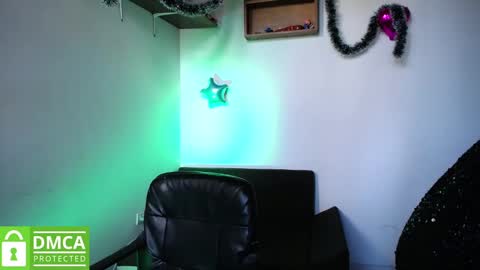 Mr  Mrs Curie online show from 12.31.24