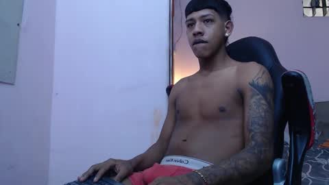 Snapshot of mr_stiven_ chatting on 01.12.25 mr_stiven_ online show from 01.12.25