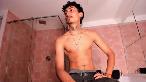 MR online show from 12.22.25