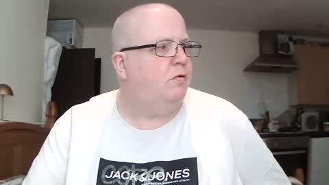 Snapshot of mralistairgoldiegmailcom chatting on 04.22.26 Professor-Perv online show from 04.22.26