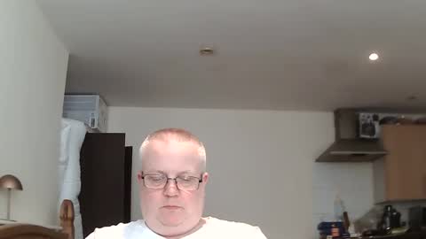 Snapshot of mralistairgoldiegmailcom chatting on 05.05.26 Professor-Perv online show from 05.05.26