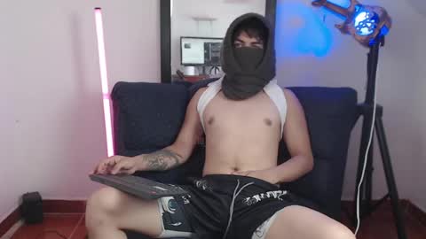Snapshot of mralpha_latino chatting on 05.08.26 Alpha LATINO online show from 05.08.26