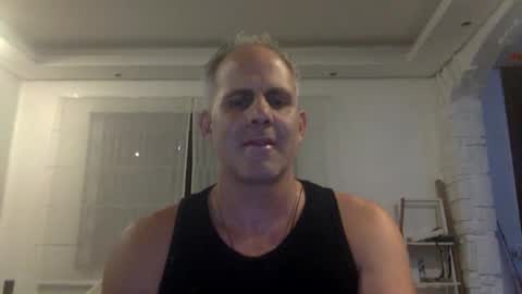 Snapshot of mrbulgez chatting on 01.12.26 mrbulgez online show from 01.12.26