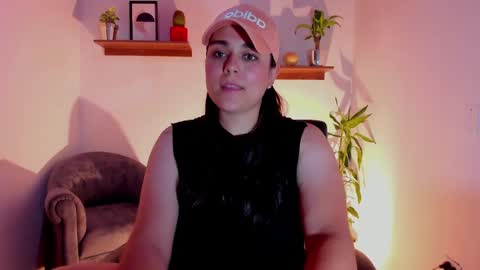 Laura online show from 02.20.25