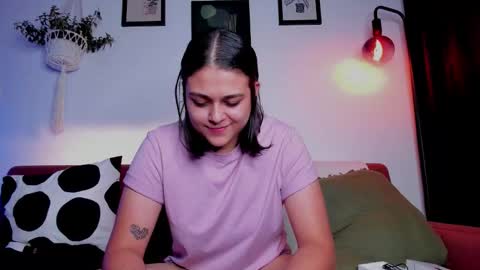 Laura online show from 10.28.25