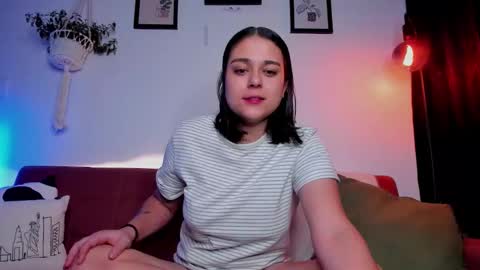 Laura online show from 11.10.25