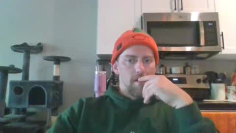 Snapshot of mrcumfixit chatting on 10.12.25 mrcumfixit online show from 10.12.25