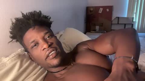 Snapshot of mrdaddyblackni9e chatting on 10.07.25 Daddy Nine online show from 10.07.25