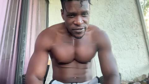 Snapshot of mrdaddyblackni9e chatting on 10.08.25 Daddy Nine online show from 10.08.25