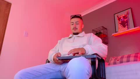 Mr Fox online show from 02.14.26