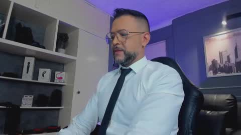 Snapshot of mrfrank_tattoo chatting on 09.25.25 MrFrank. online show from 09.25.25