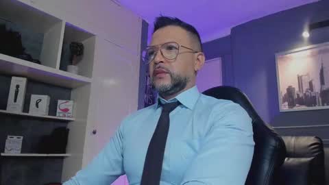 Snapshot of mrfrank_tattoo chatting on 10.17.25 MrFrank. online show from 10.17.25