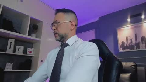 Snapshot of mrfrank_tattoo chatting on 10.21.25 MrFrank. online show from 10.21.25