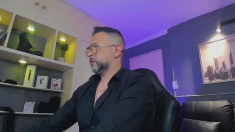 MrFrank. online show from 11.18.25