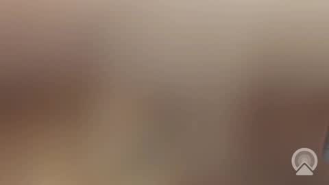 Snapshot of mrien chatting on 10.08.25 nlNL online show from 10.08.25