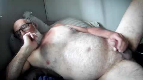 Snapshot of mrjames59 chatting on 09.21.25 mrjames59 online show from 09.21.25