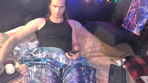 Snapshot of mrkinksized chatting on 01.15.25 MrKinkSized online show from 01.15.25