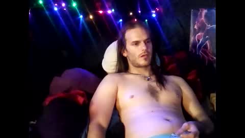 Snapshot of mrkinksized chatting on 01.26.25 MrKinkSized online show from 01.26.25