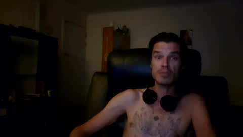 Snapshot of mrlcock85 chatting on 11.02.25 mrlcock85 online show from 11.02.25