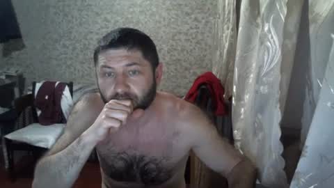 Snapshot of mrlike2020 chatting on 01.10.25 mrlike2020 online show from 01.10.25