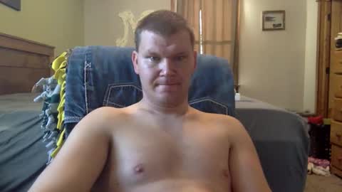 Snapshot of mrlongm8 chatting on 11.19.25 mrlongm8 online show from 11.19.25