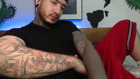 Snapshot of mrmanny__ chatting on 12.13.24 mrmanny__ online show from 12.13.24