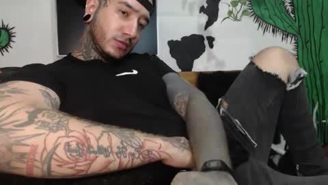 Snapshot of mrmanny__ chatting on 01.27.25 mrmanny__ online show from 01.27.25