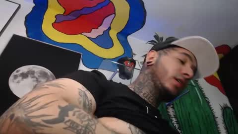 Snapshot of mrmanny__ chatting on 02.16.25 mrmanny__ online show from 02.16.25