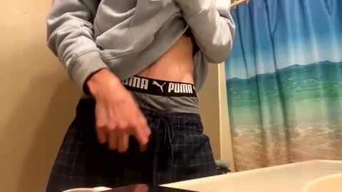 Snapshot of mrmeltyourheart chatting on 02.20.26 James online show from 02.20.26