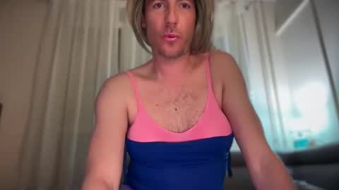 TaleOfLaura online show from 04.26.26