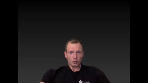 Snapshot of mrniceice1989 chatting on 10.27.25 mrniceice1989 online show from 10.27.25