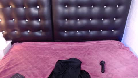mrs_buttocks online show from 02.01.25