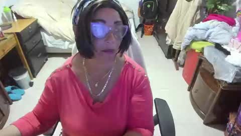 mrs_mommy online show from 02.15.25