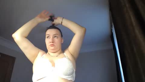 mrs_smith__ online show from 12.15.24